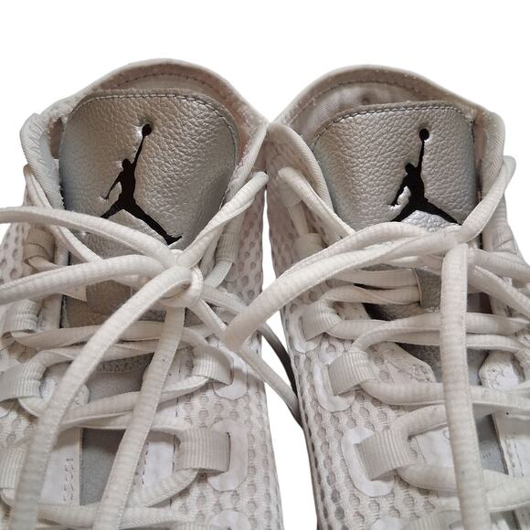 Air Jordan Reveal Metallic Silver White Men Size 8 Lace Up 834064 - Picture 7 of 7